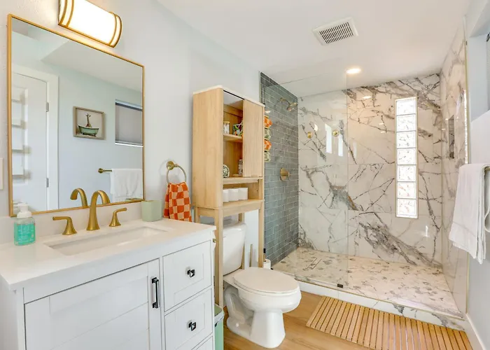 4 Mi To Dtwn Phx: Couples Escape W/ Shared Patio * Phoenix