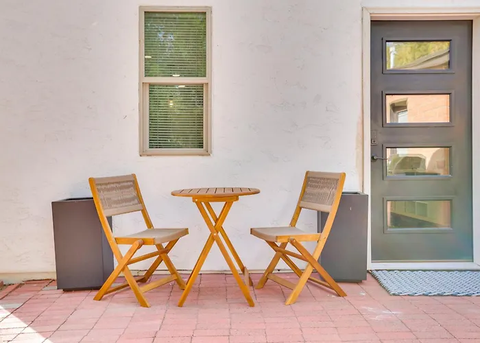 4 Mi To Dtwn Phx: Couples Escape W/ Shared Patio Phoenix